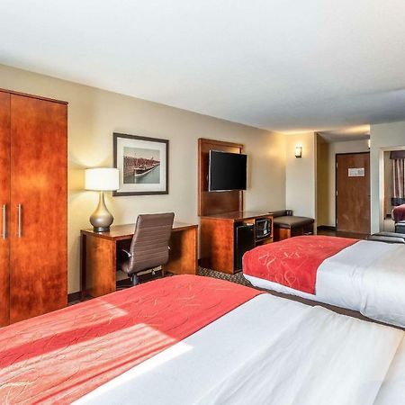 Comfort Suites Escanaba Exterior foto