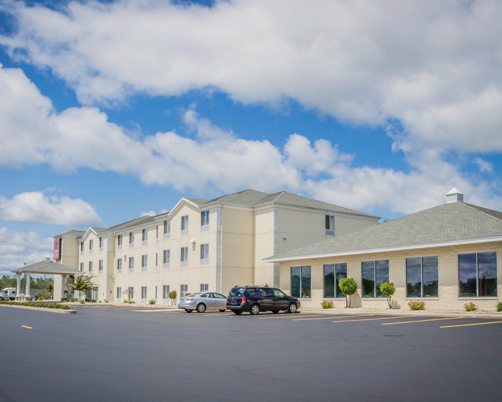 Comfort Suites Escanaba Exterior foto