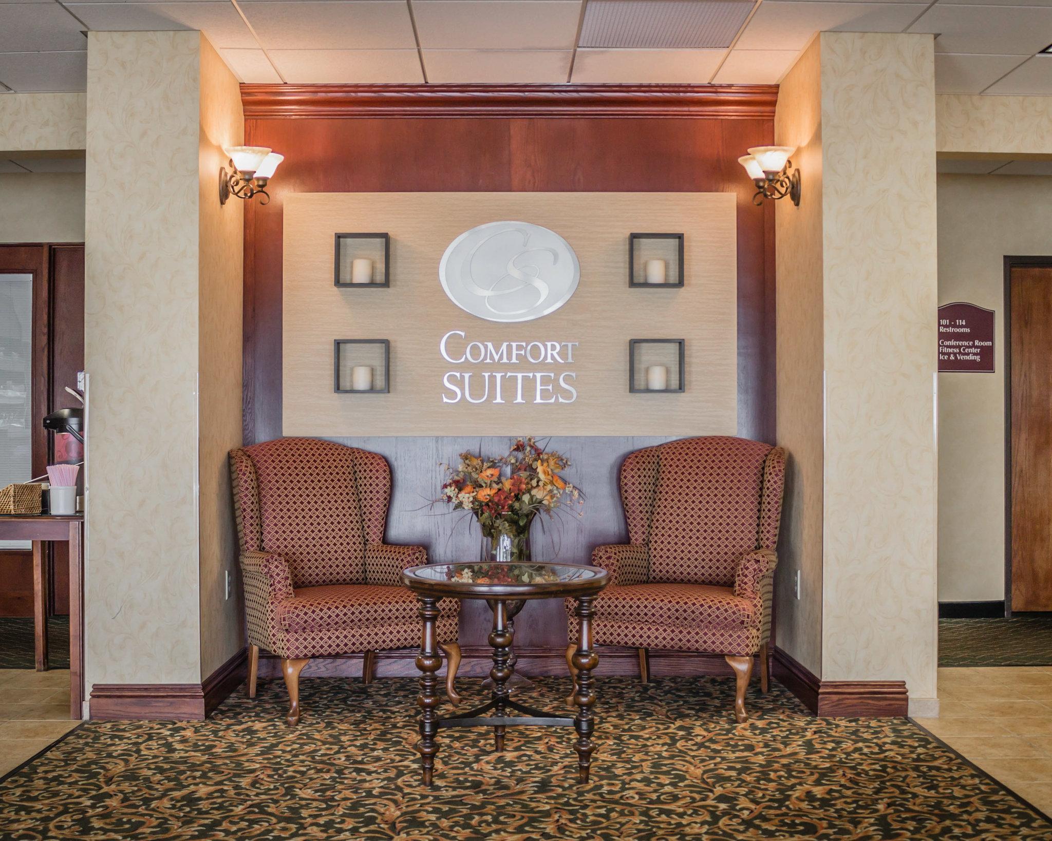 Comfort Suites Escanaba Exterior foto